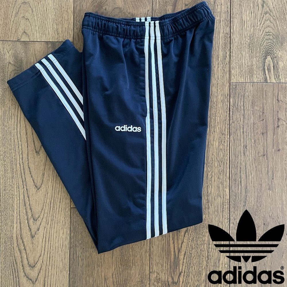 Like new! Men's Adidas training pants - sz. S